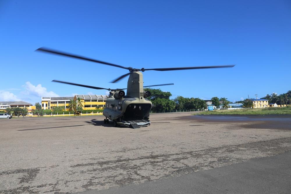 Helicopter Boeing Ch-47 Chinook Helicopter Boeing Ch-47 Chinook