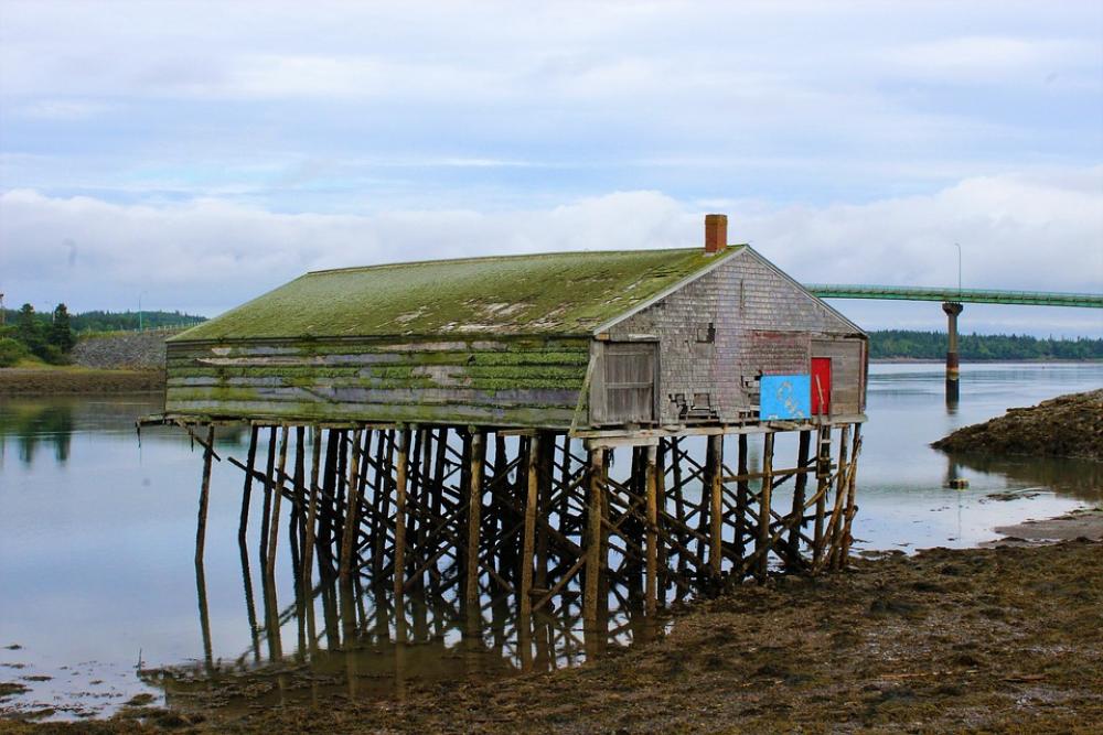 Old Building Maine Bay Water Winter Old Building Maine Bay Water Winter