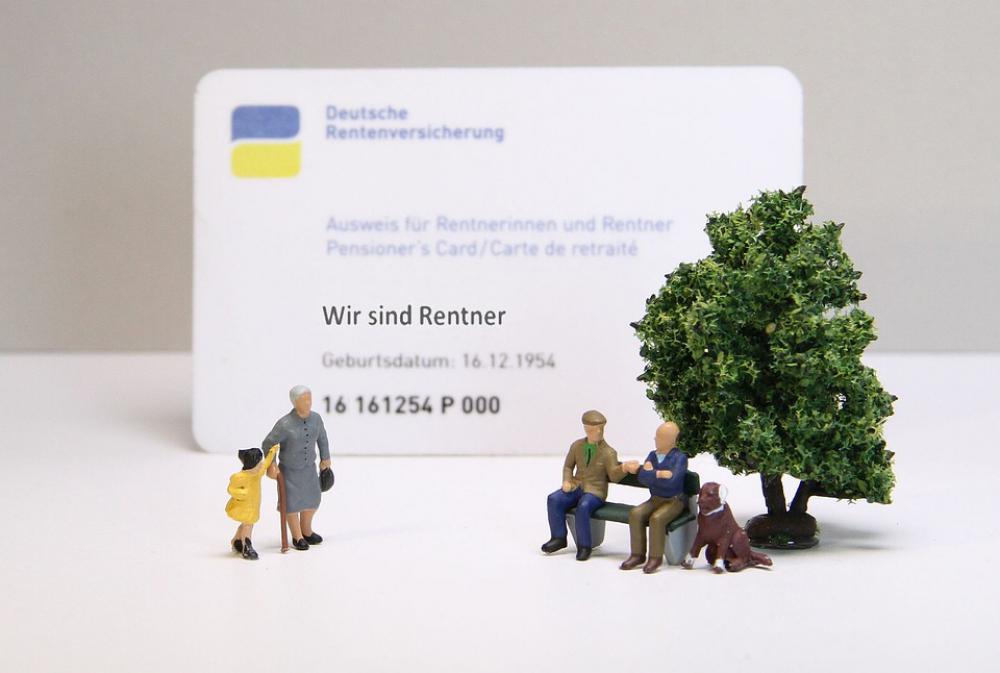 Pensioners Id Miniature Figures Retirement Pensioners Id Miniature Figures Retirement