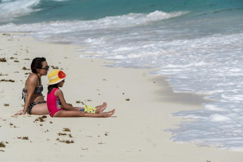 People Person Ocean Beach Mother Daughter People Person Ocean Beach Mother Daughter
