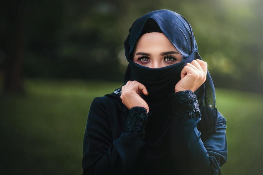 Woman Arabic Islam Scraf Hidden Hood Face Veil Woman Arabic Islam Scraf Hidden Hood Face Veil