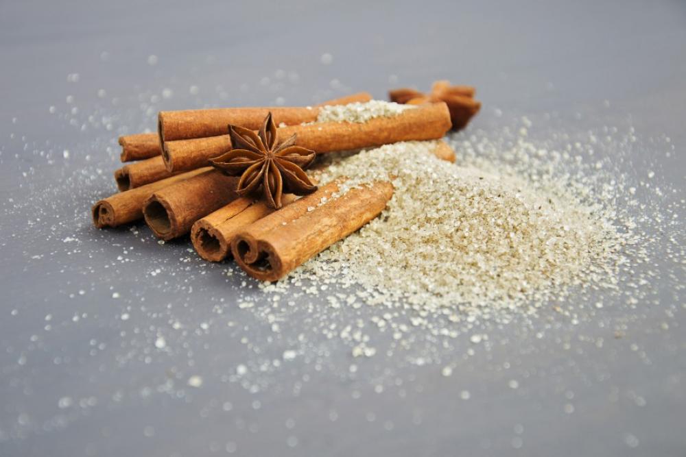 Cinnamon sprinkled with vanilla sugar Cinnamon sprinkled with vanilla sugar