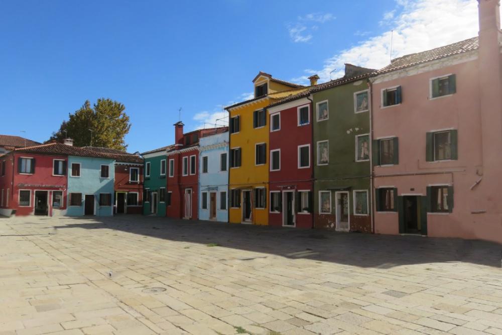 colorful houses in Burano colorful houses in Burano