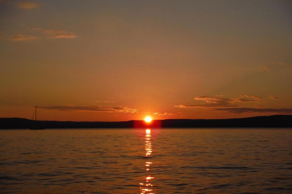 sunrise sunset lake water scenic sunrise sunset lake water scenic