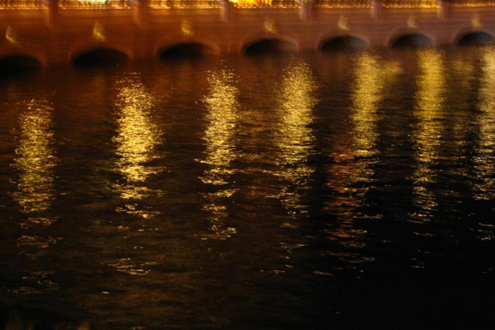 gold water texture glitter Las Vegas gold water texture glitter Las Vegas