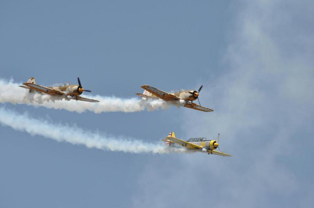 Air show airplane airplanes Air show airplane airplanes