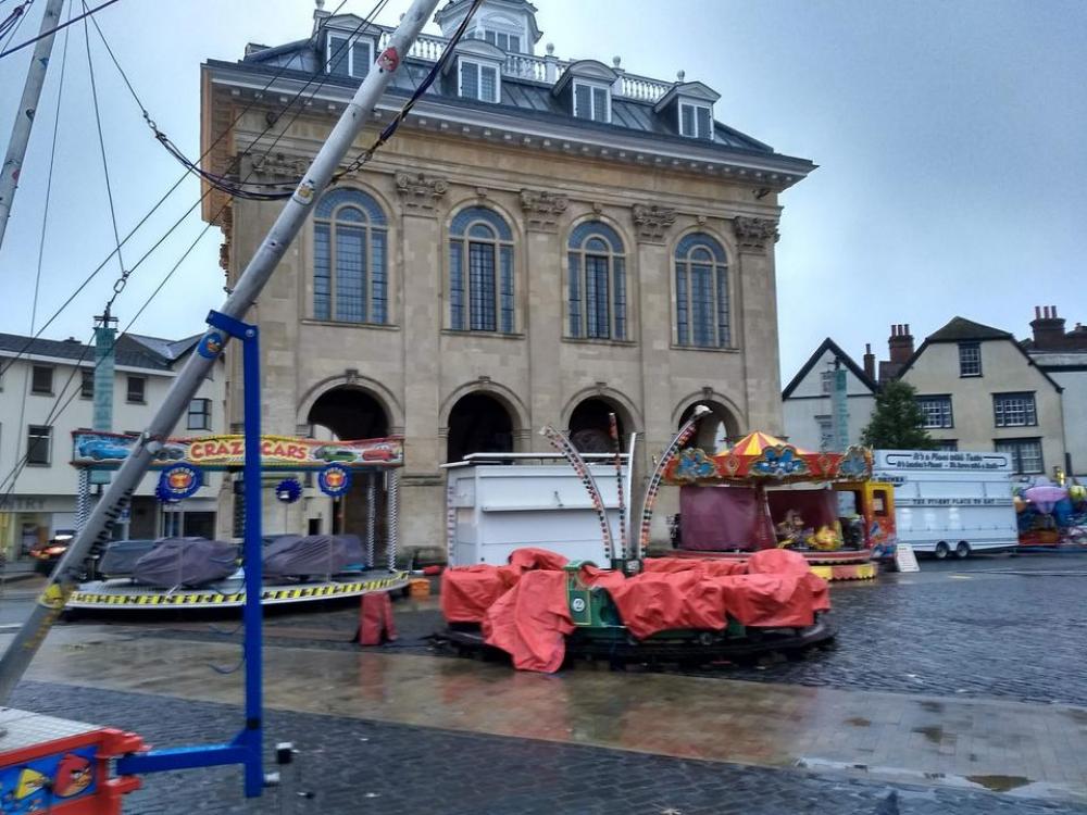 abingdon fair rain county hall runaway fair abingdon fair rain county hall runaway fair