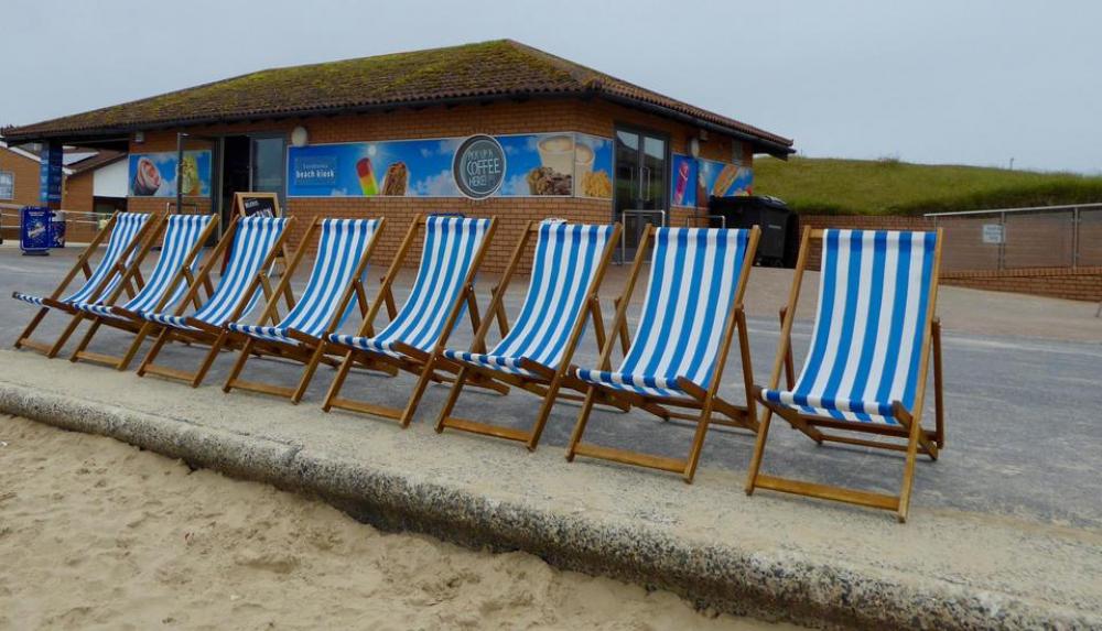 beach promenade deck chair beach promenade deck chair