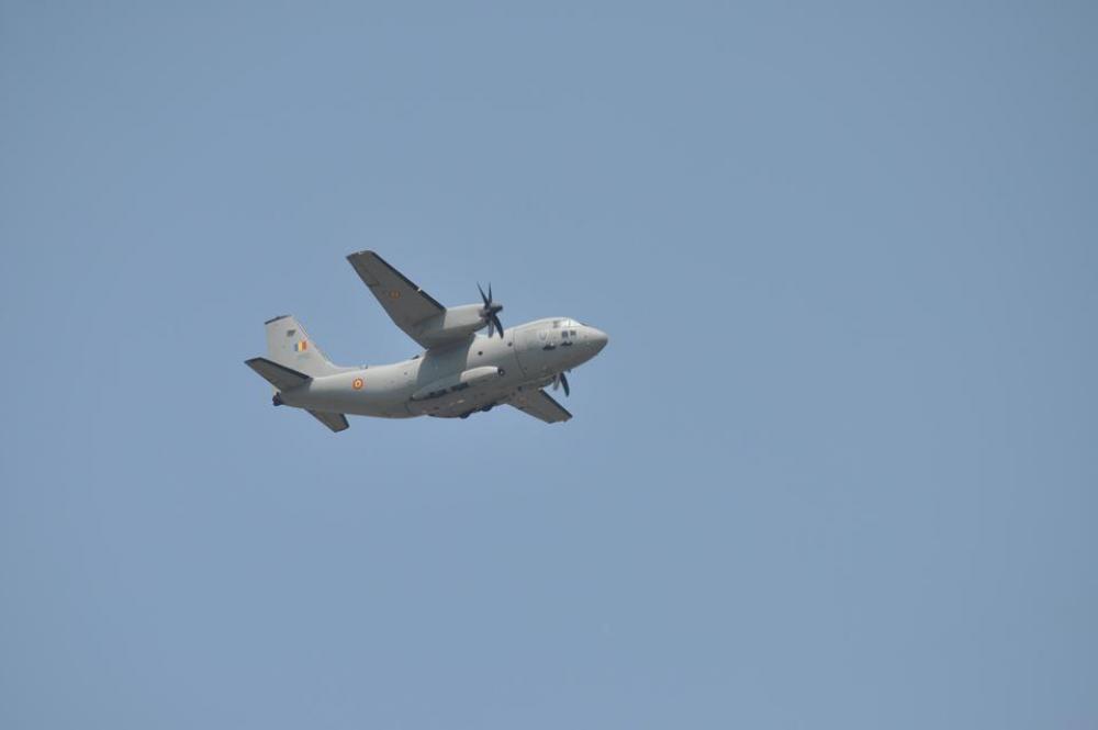 Airplane Airplane