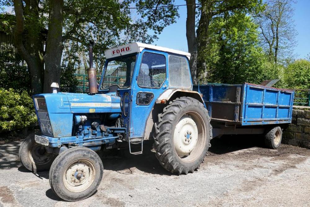 tractor Ford vehicle agriculture transport tractor Ford vehicle agriculture transport