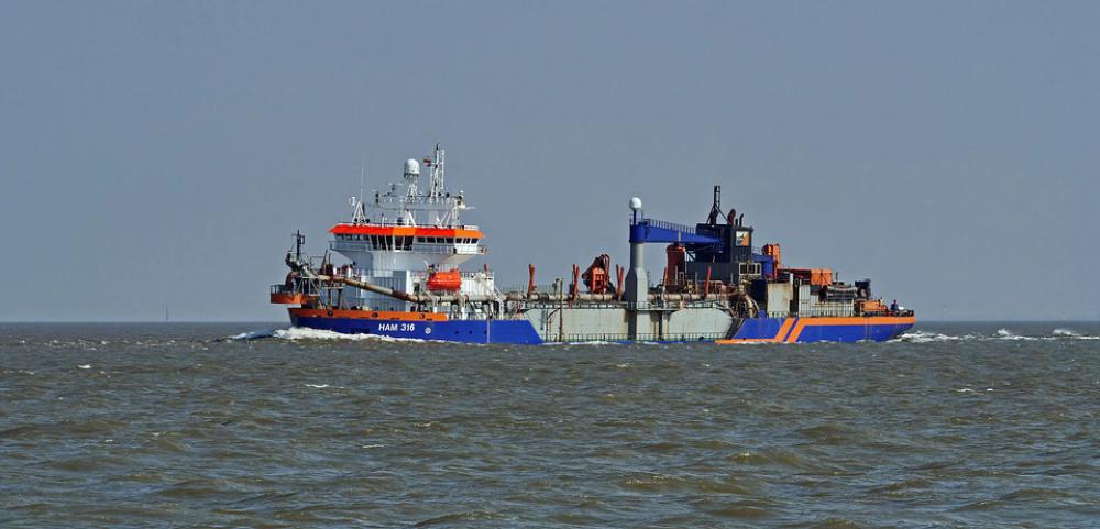 Mouth Of The Elbe River North Sea Working Ship Mouth Of The Elbe River North Sea Working Ship