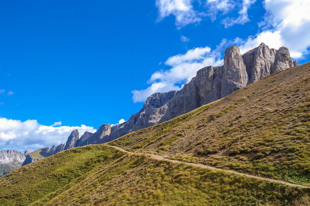 Dolomites Mountains Rock Trail Hiking Alpine Dolomites Mountains Rock Trail Hiking Alpine