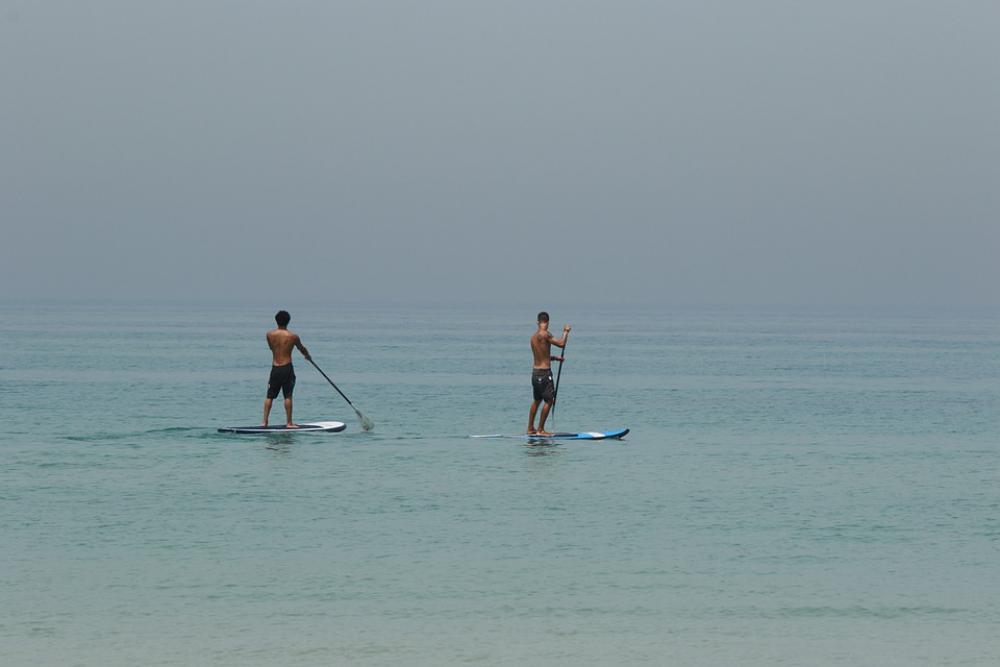 Men Sea Sup Surfing Heat Wave Men Sea Sup Surfing Heat Wave