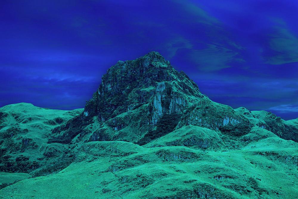 Mountain The Boxes Basin Basin Blue Landscape Mountain The Boxes Basin Basin Blue Landscape