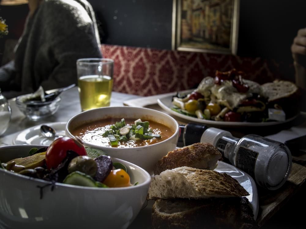 cafe restaurant food lunch dinner cafe restaurant food lunch dinner