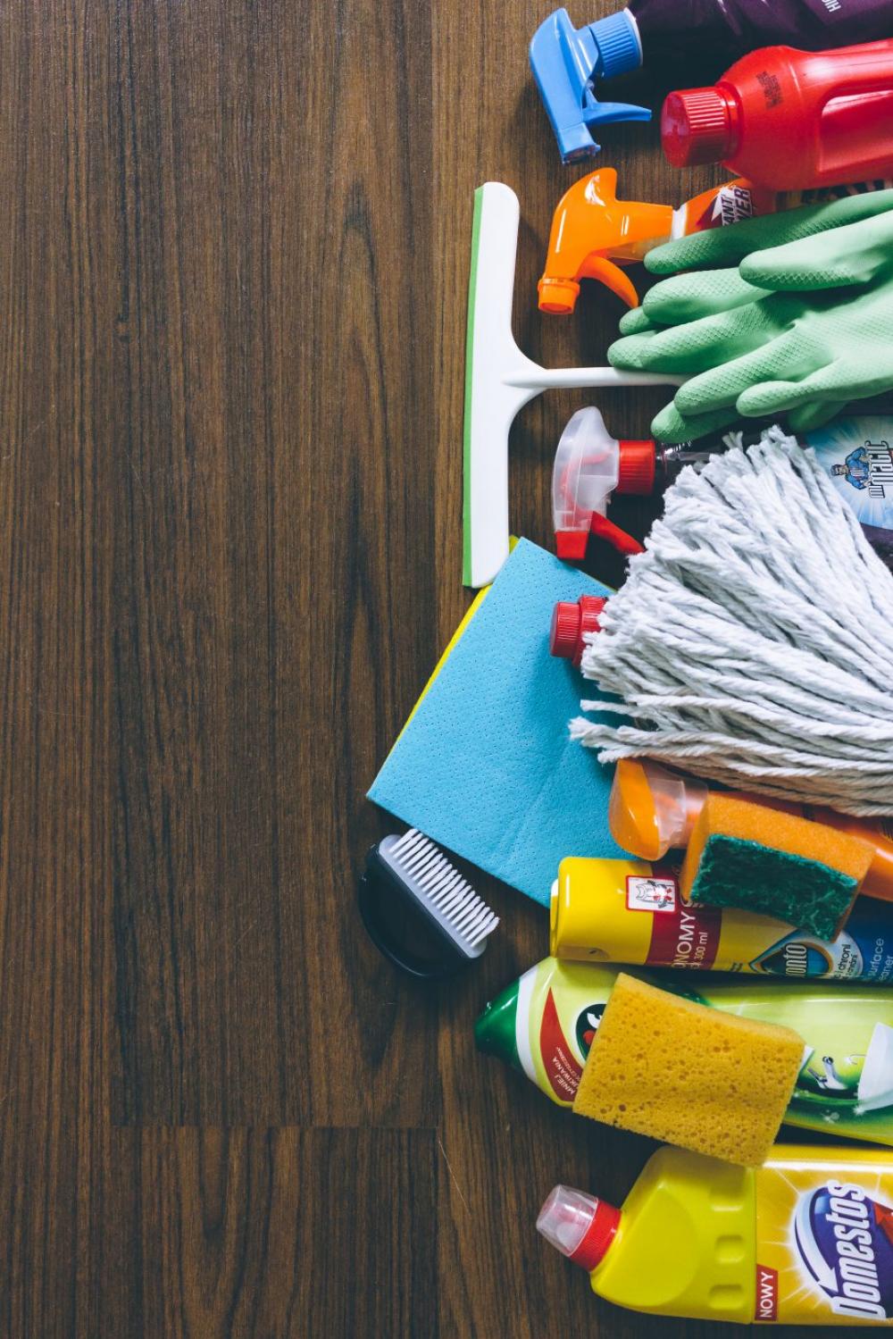 Household cleaning products 2 Household cleaning products 2