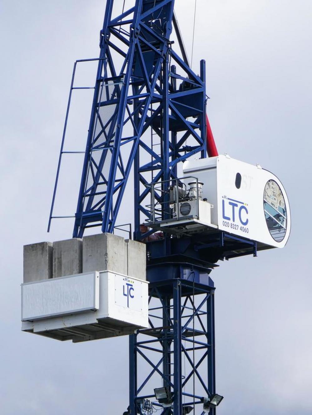 Crane construction counter weight lever building Crane construction counter weight lever building