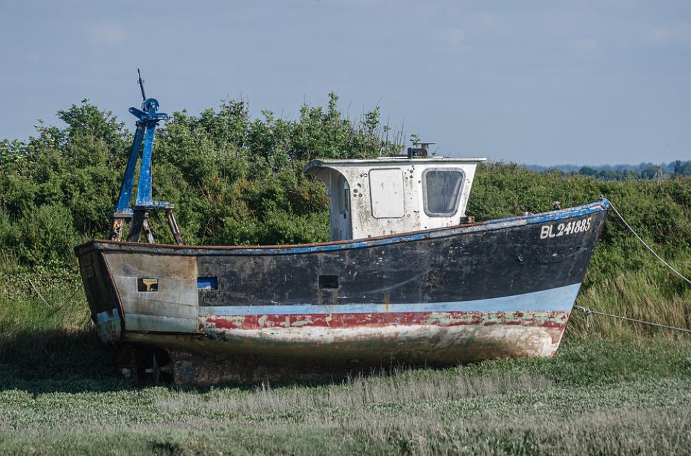 Boat Failed Sea Green Fields Abandoned Wreck Boat Failed Sea Green Fields Abandoned Wreck