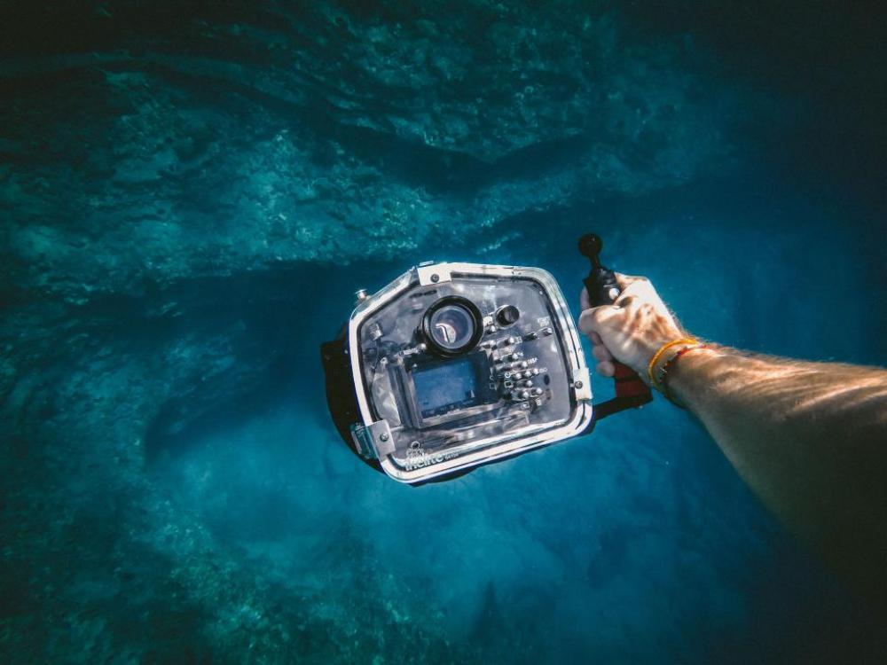 people man travel adventure underwater people man travel adventure underwater