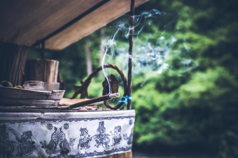 smoke smell incense stand stick smoke smell incense stand stick