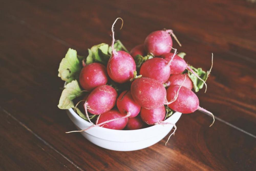 red radish food vegetable crop red radish food vegetable crop