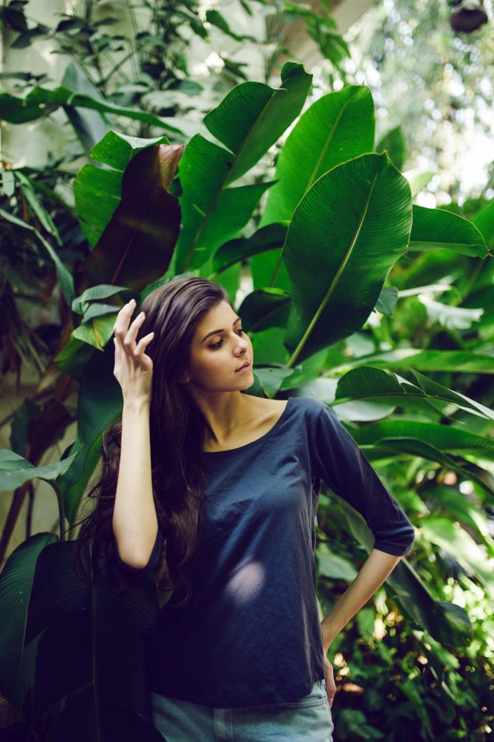 people girl woman alone nature people girl woman alone nature