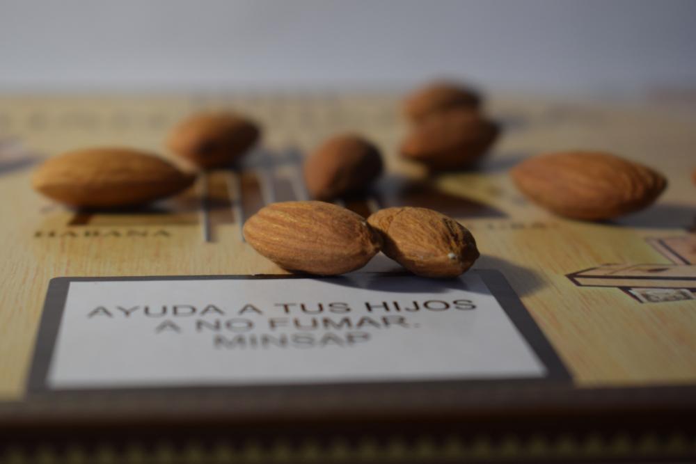amonds nuts closeup box food amonds nuts closeup box food
