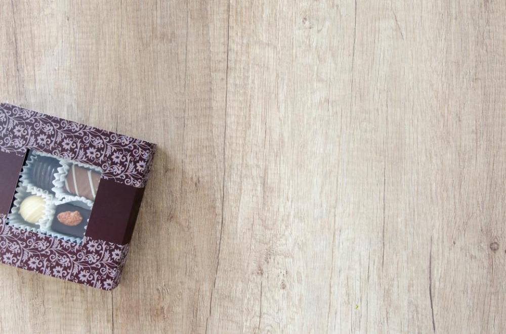 lifestyle table wood food brownies lifestyle table wood food brownies