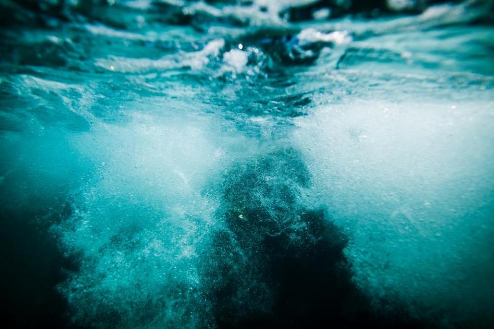 water blue sea bubbles pool water blue sea bubbles pool
