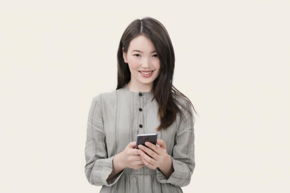 woman smartphone girl smile asian woman smartphone girl smile asian