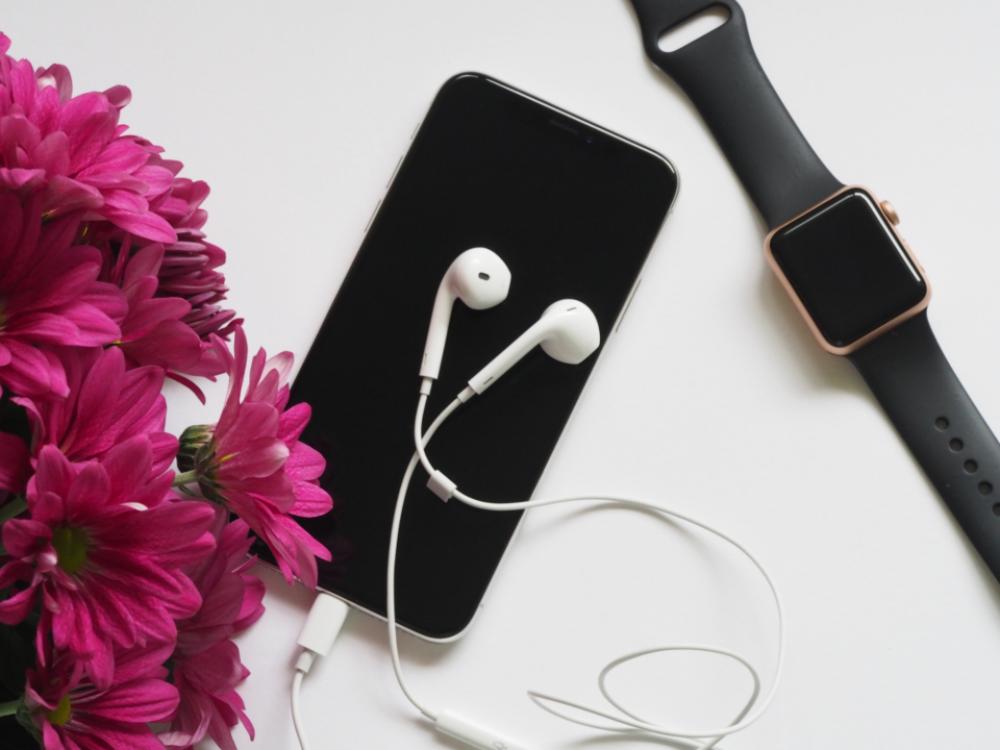 watch desk office iphone ios watch desk office iphone ios