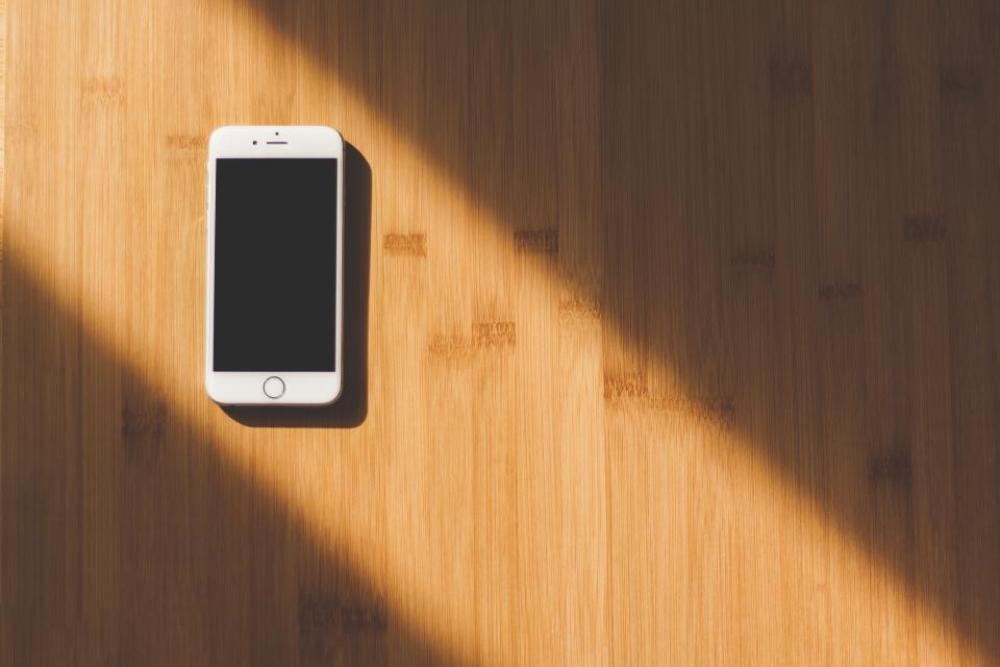 iphone mobile smartphone cell phone technology iphone mobile smartphone cell phone technology
