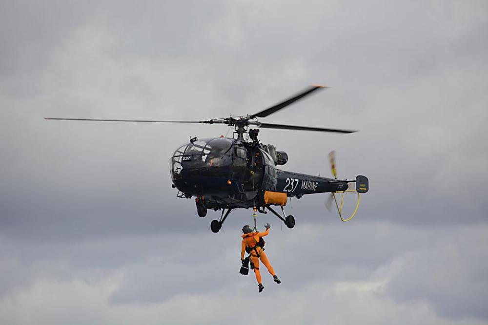 pilot helicopter flight trip travel pilot helicopter flight trip travel