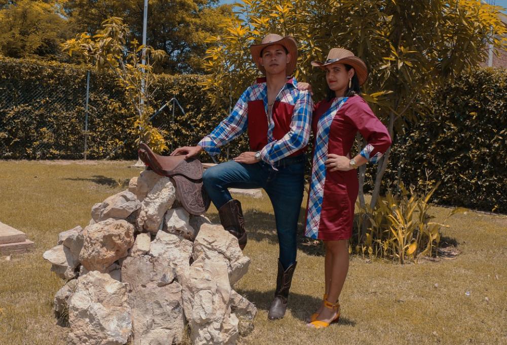Cowboy Vaquero West Will Hat Nature Man Yellow Cowboy Vaquero West Will Hat Nature Man Yellow