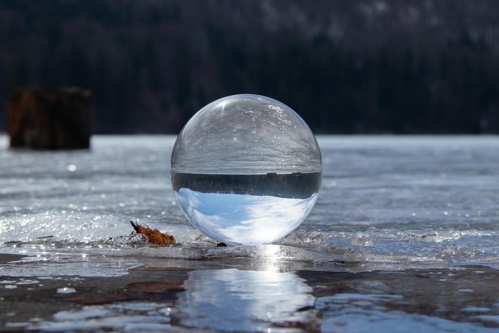 Crystal Ball Glass Ball Ball Photo Ball Reflection Crystal Ball Glass Ball Ball Photo Ball Reflection