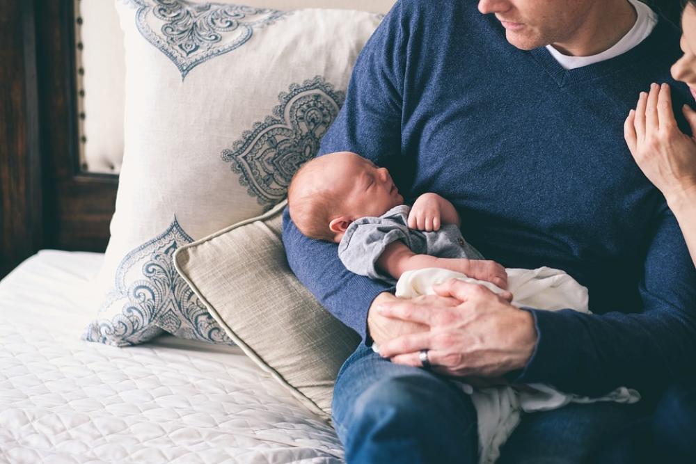 People Father Mother Parents Baby Sofa Couch People Father Mother Parents Baby Sofa Couch