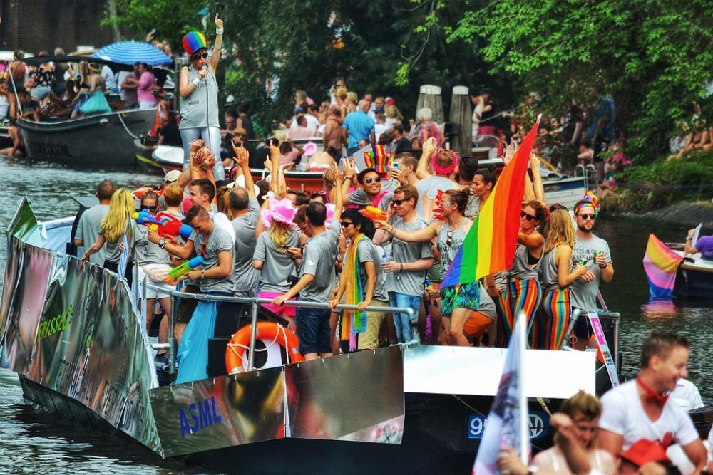 Pride Amsterdam Lifestyle Rainbow Show Raves Pride Amsterdam Lifestyle Rainbow Show Raves
