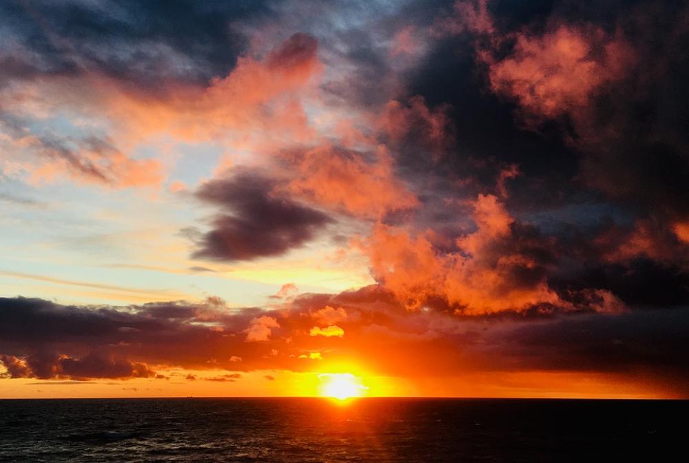 Sunset North Sea Sunny Skies Sun Going Down Beach Sunset North Sea Sunny Skies Sun Going Down Beach