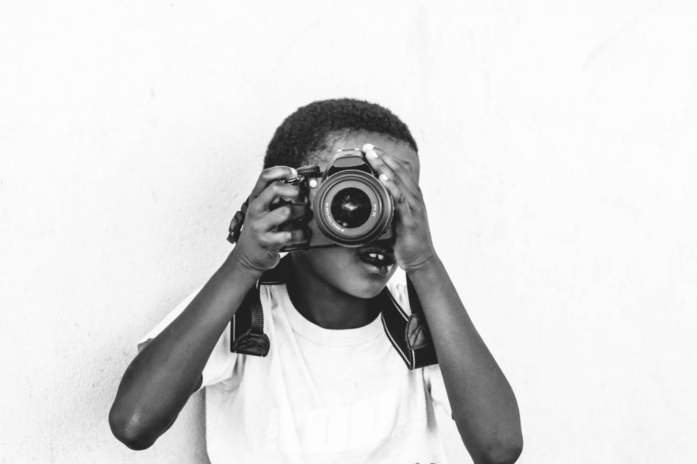 Photographer Child Photo Photographer Child Photo