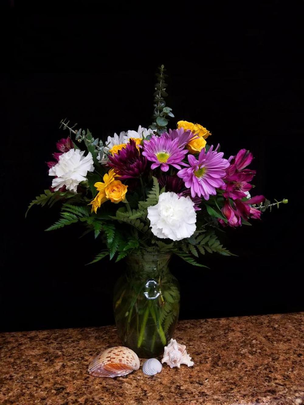 flowers bouquet vase arrangement seashells flowers bouquet vase arrangement seashells