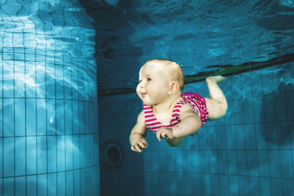 Baby Swimming Baby Swimming