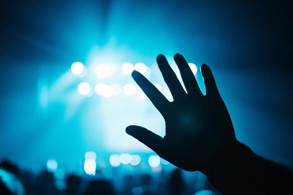 Hands Up Hands Up