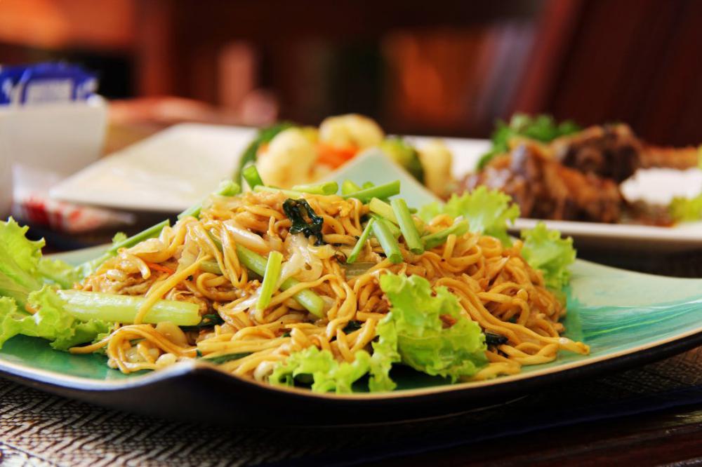 Asian Noodles Asian Noodles