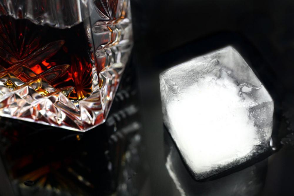 Drinks on Ice Drinks on Ice