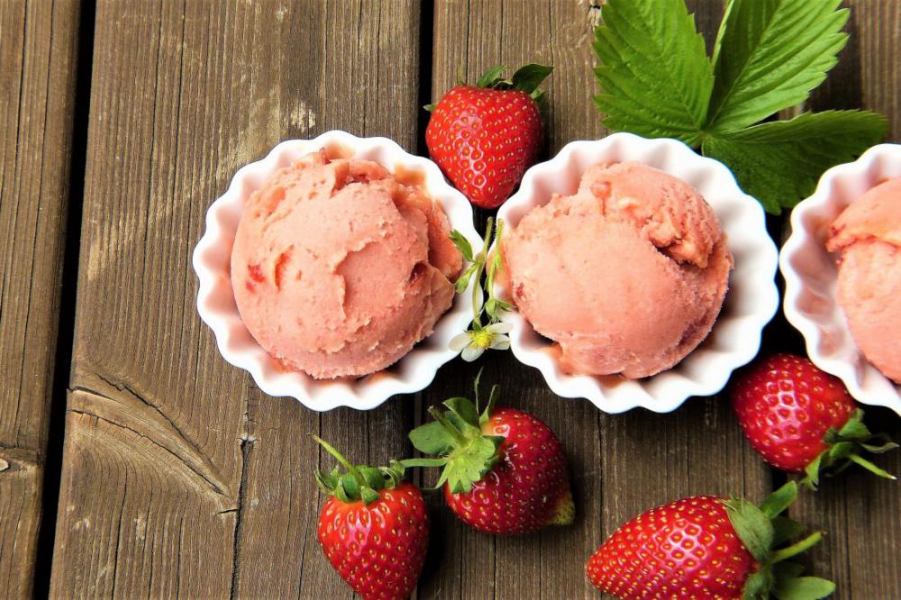 Strawberry Ice Cream Strawberry Ice Cream