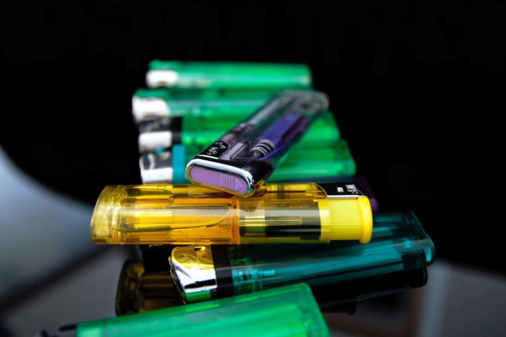 Lighter Lighter