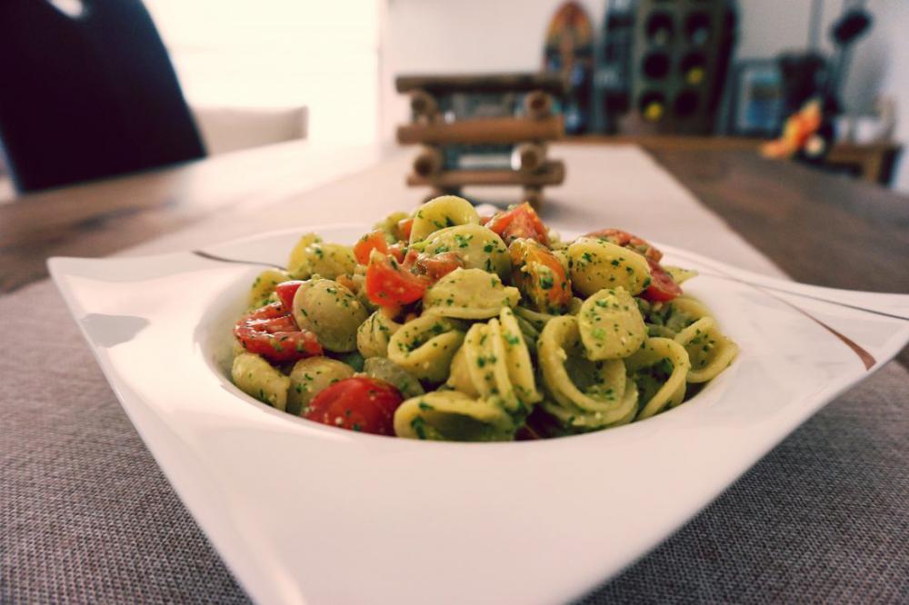 Green Pasta Green Pasta