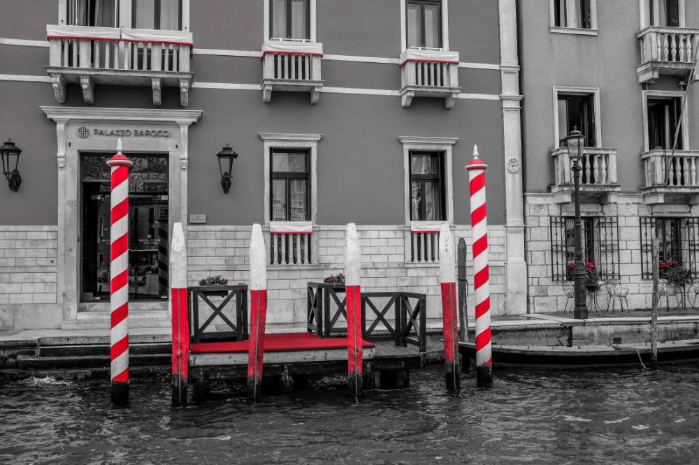 Red White Dock Venice Red White Dock Venice