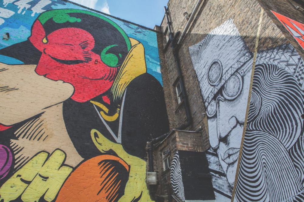 Shoreditch Kiss Shoreditch Kiss