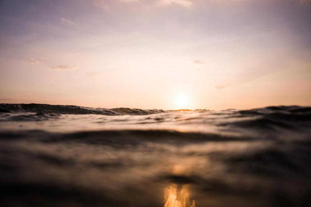 Beautiful Waves at Sunset Beautiful Waves at Sunset